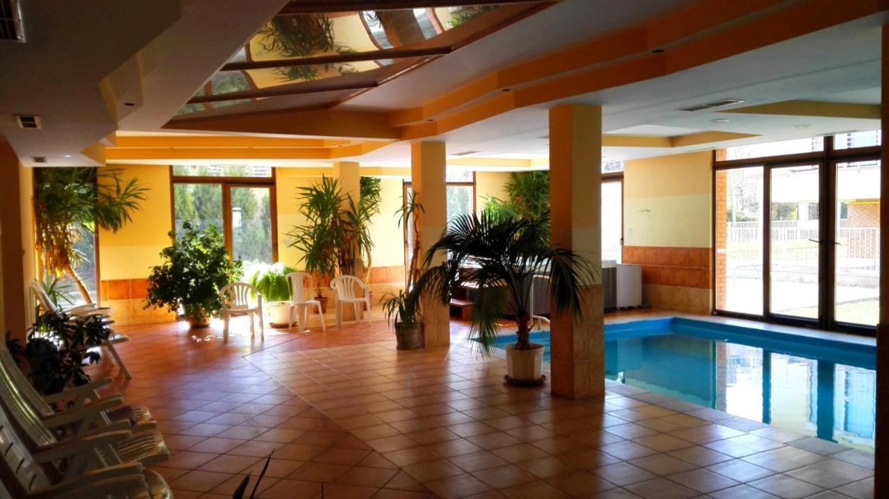Balaton Wellness Apartman Siófok Zewnętrze zdjęcie
