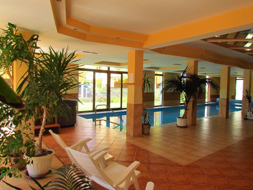 Balaton Wellness Apartman Siófok Pokój zdjęcie